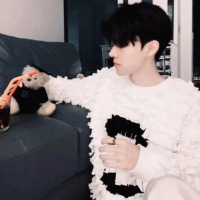 特别稀少超好看的头像男(精选34张)