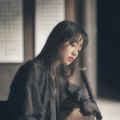 特别稀少超好看的头像女(精选22张)