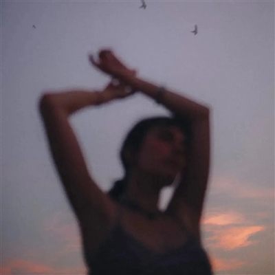 特别稀少超好看的头像女(精选22张)