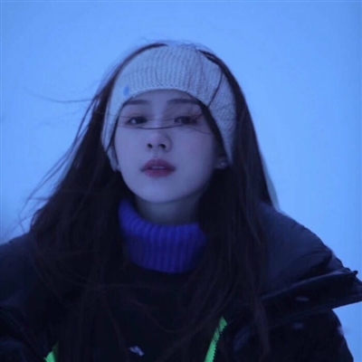 特别稀少超好看的头像女(精选22张)