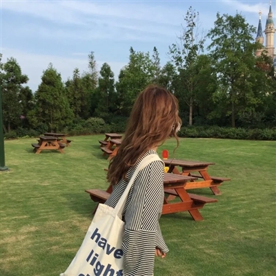 特别稀少超好看的头像背影(精选24张)