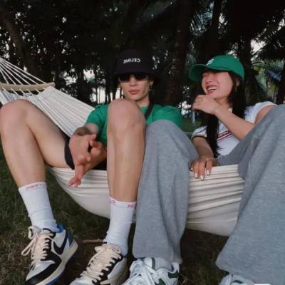 隐蔽的情侣头像(精选24张)