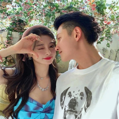 非常甜又恩爱的情头(22张)