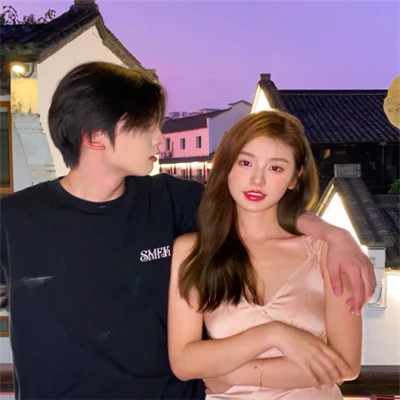 非常甜又恩爱的情头(22张)