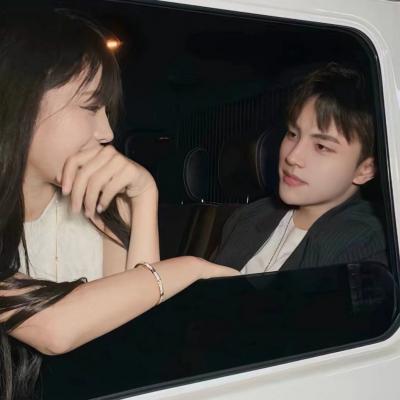 非常甜又恩爱的情头(22张)