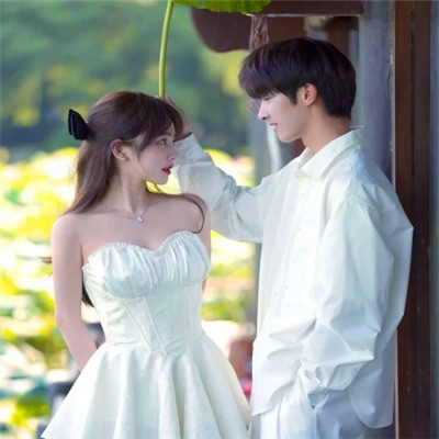 非常甜又恩爱的情头(22张)