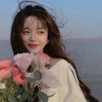 有气质女性微信头像(24张)