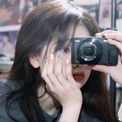 人类高质量女生头像(精选18张)