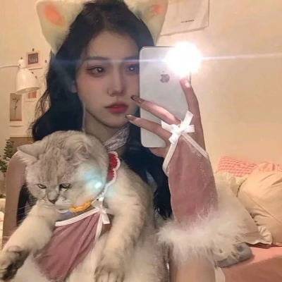 人类高质量女生头像(精选18张)