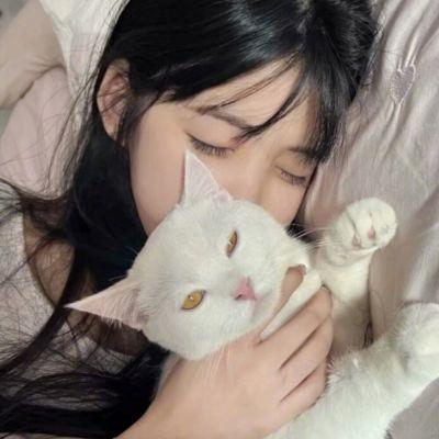 人类高质量女生头像(精选18张)