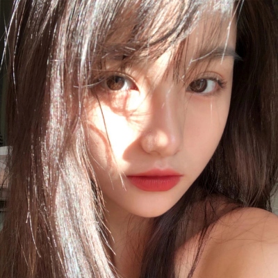 人类高质量女生头像(精选18张)