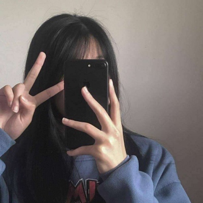 高清蓝色系女生头像(精选24张)