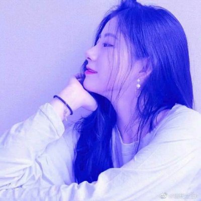 高清蓝色系女生头像(精选24张)