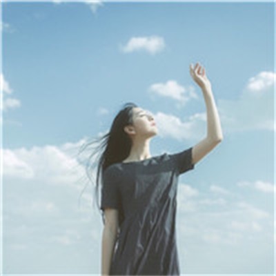 高清清纯女生图片清新头像(精选24张)