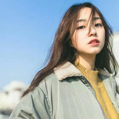 高清清纯女生图片清新头像(精选24张)