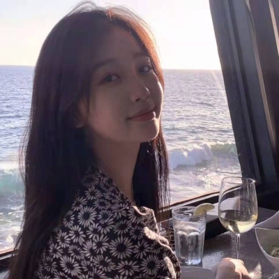 女生最新海边头像(精选18张)