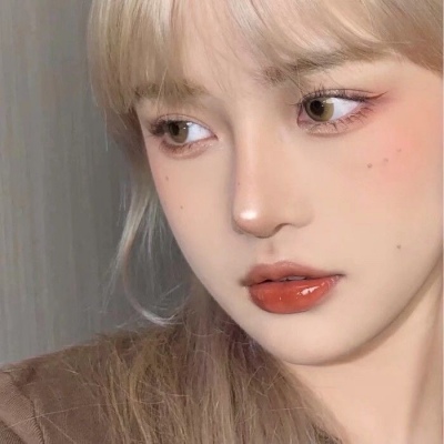 高清个性女头像(精选24张)