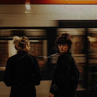 高清欧美头像女生高冷图片(24张)