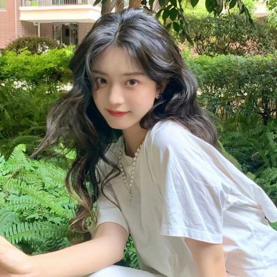 笑起来超好看的女生头像(23张)