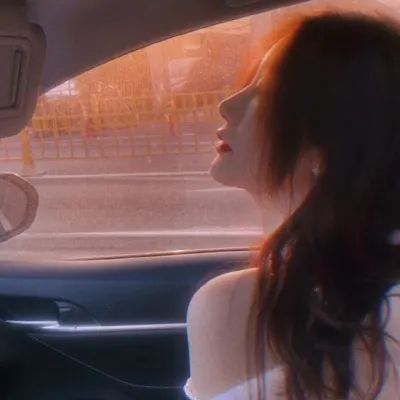 笑起来超好看的女生头像(23张)