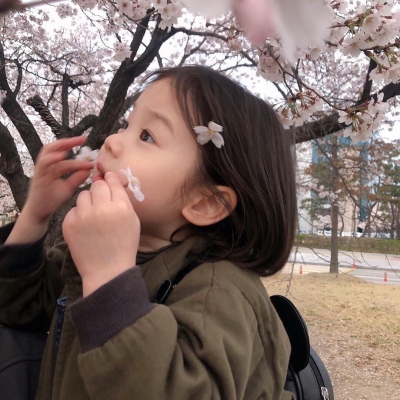 可爱的小女生微信头像(22张)