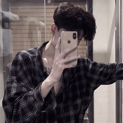 2023男生头像冷酷帅气真人图片(共22张)