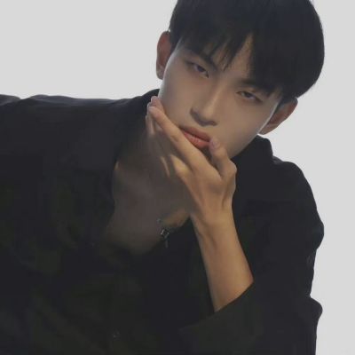 2023男生头像冷酷帅气真人图片(共22张)