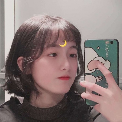 短发女生头像清爽干净高清图片(优选18张)