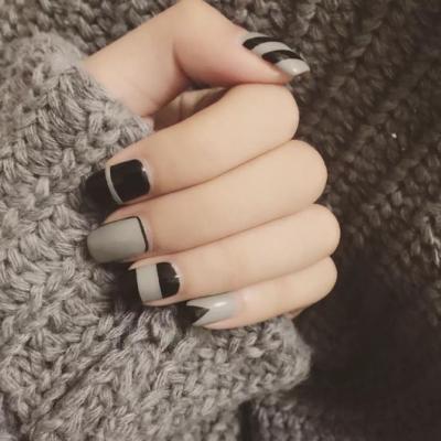 爱做美甲的女生可爱头像(精选20张)