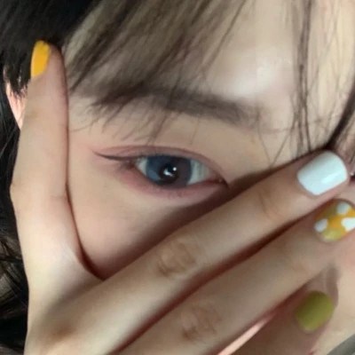 2023漂亮唯美的qq女生头像(共20张)