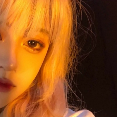 成熟美女图片清新头像(精选22张)