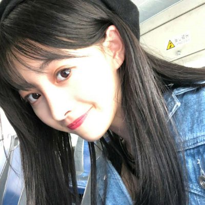 高清好看的清新干净蓝色系女生头像图片(精选18张)