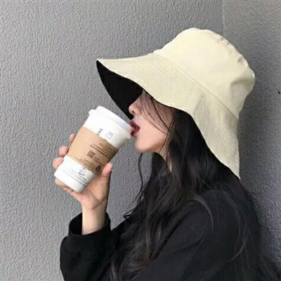 酷酷的伤感女头像(16张)