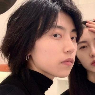 时尚潮流2023超拽炫酷情侣头像(共18张)