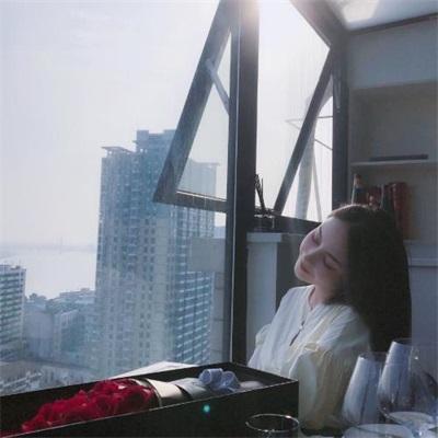 时尚潮流2023超拽炫酷情侣头像(共18张)