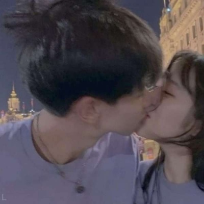 时尚潮流2023超拽炫酷情侣头像(共18张)