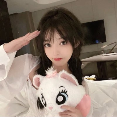 2023最流行女生微信头像图片(精选20张)