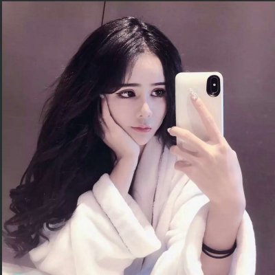 2023抖音最火小姐姐头像(18张)