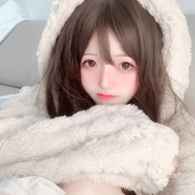 又仙气又可爱的女生头像(共18张)