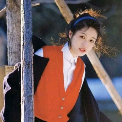 女生头像真人高清图片(18张)