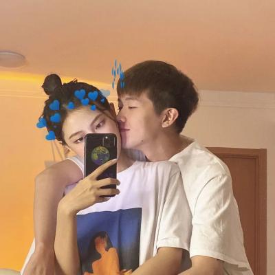 非常好看的真人情头(共18张)