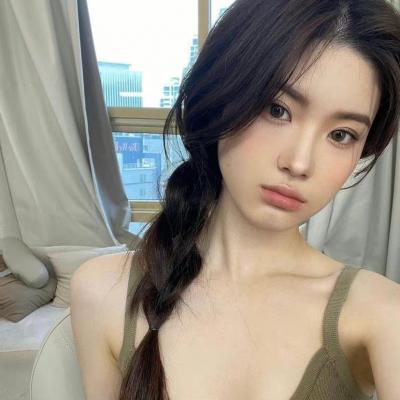 最火最潮女生头像(20张)