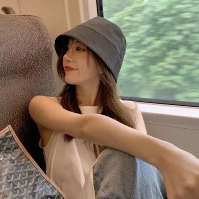 别致温柔女生头像(精选20张)