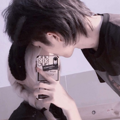 抖音最火的情侣头像一人一半(优选20张)