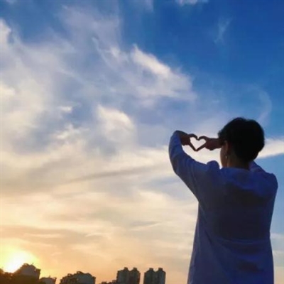 情侣头像图片一人一张治愈系(18张)