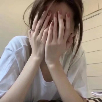 全网最稀有头像女生(18张)