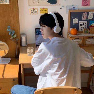 男生头像图片2023最火爆阳光(22张)