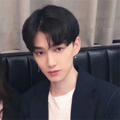 阳光清新男生头像(优选24张)