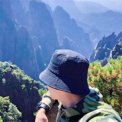 阳光清新男生头像(优选24张)