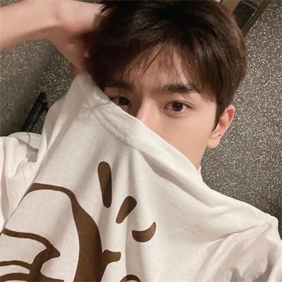 简单大方阳光温暖的男生头像(精选20张)